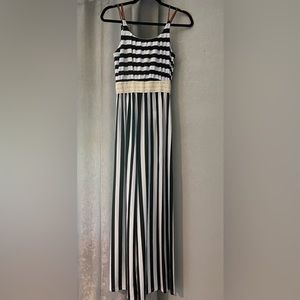 Bonita Gone Bananas Black & White Jumper. Size L. Faux Leather Shoulder Straps.